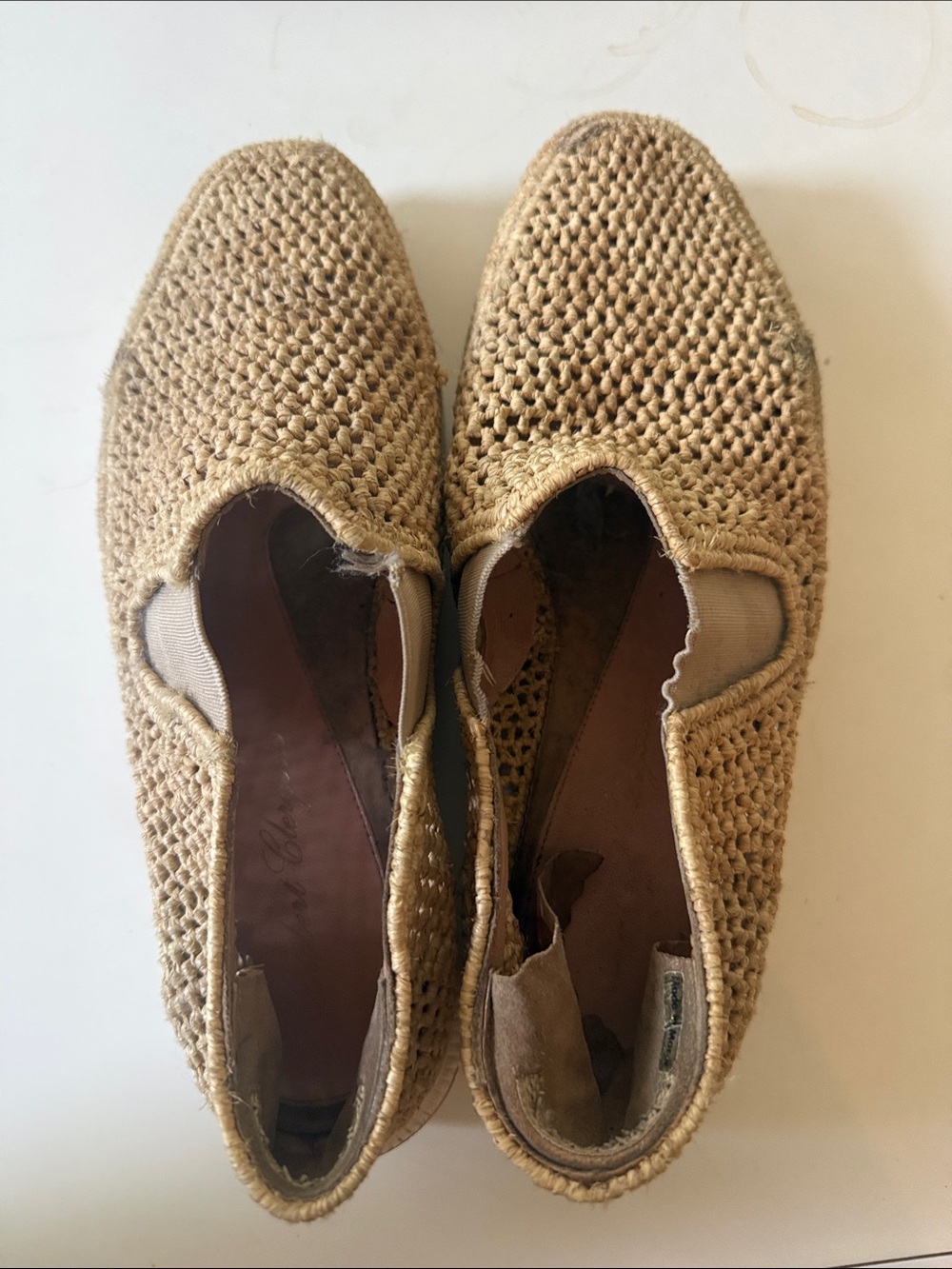 Robert Clergerie Woven Slip-On Flats in Natural Tan